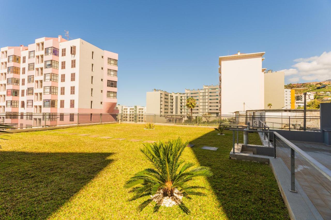 Ocean View And Garden In Exclusive Area Apartamento