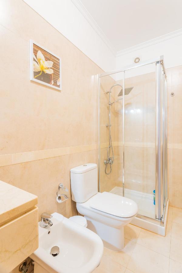 Ocean View And Garden In Exclusive Area Apartamento